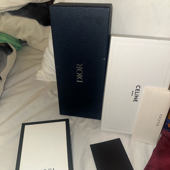 Luxury Designer Gift Boxes - Picture 8 of 9